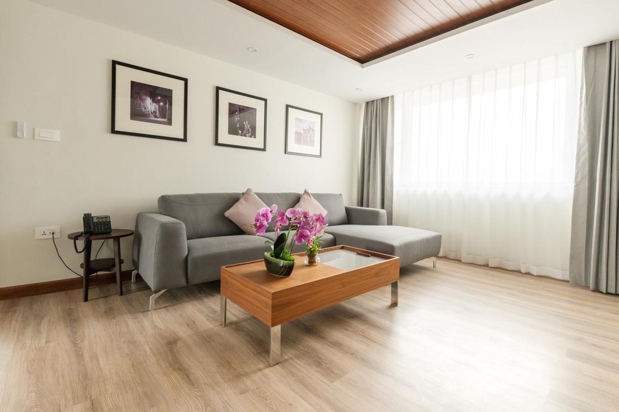 Mila Hotel Kathmandu Exteriör bild